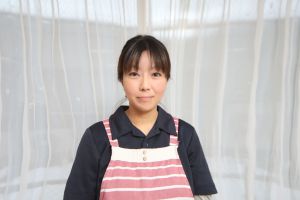 三尾麻莉恵さん